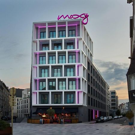 Moxy Brussels City Center Exteriör bild